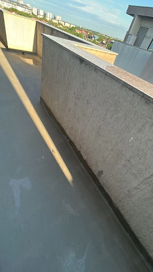 Mester execut  lucrari de hidroizolație 