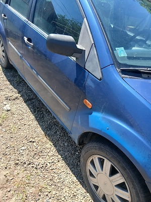 Ford fiesta 1.4 tdci - imagine 4