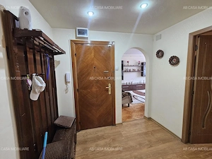 Apartament 3 camere, decomandat, et. 4 4, cu acoperiș, zona Soarelui, Bd Sudului, comision 0% - imagine 15