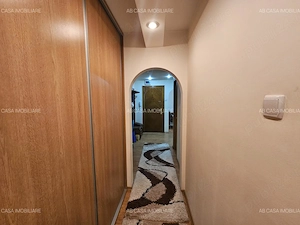 Apartament 3 camere, decomandat, et. 4 4, cu acoperiș, zona Soarelui, Bd Sudului, comision 0% - imagine 13
