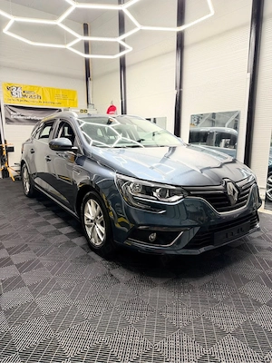 Renault megane 4 estate  - imagine 5