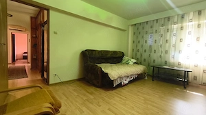 Apartament 3 camere in Deva, zona Eminescu   decomandat - imagine 2