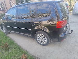 VW Touran 1.6TDI unic proprietar Ro - imagine 3