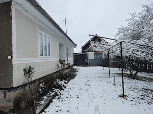 Vând casa + anexa Jud.Vrancea, comuna Tulnici , Sat Coza - suprafață  3000mp - imagine 2