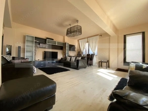 Penthouse Ultracentral, View 360° in jurul centrului