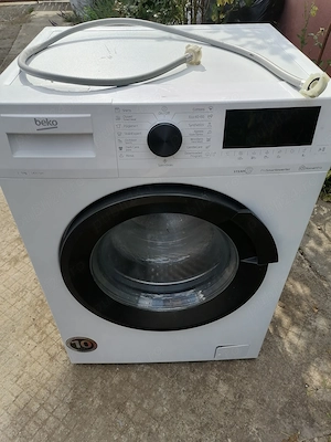 Mașină de spălat rufe Beko 9 kg 