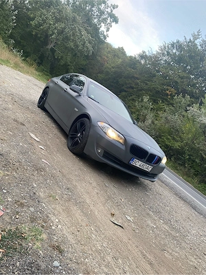 BMW F10 din 2011 motor 2.0 - imagine 5