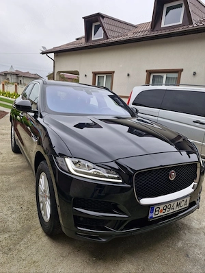 Vând Jaguar F-Pace 2.0D - imagine 2