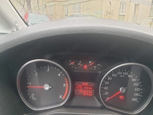Vând Ford S MAX 2.0 TDI - imagine 5