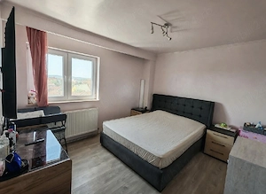 Apartament cu 3 camere 