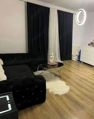 Casa in centru Miroslava - imagine 2