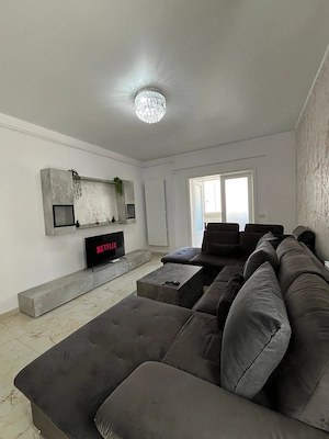 Închiriez apartament  cu doua camere decomandate,, Militari Rezistent  - imagine 4
