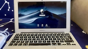 MacBook Air 11   i5 mid 2013, ultraportabil, impecabil