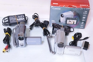Defect ! Pachet 2 Camere Video MiniDV: Sony Handycam DCR-HC39E+Canon MV890.