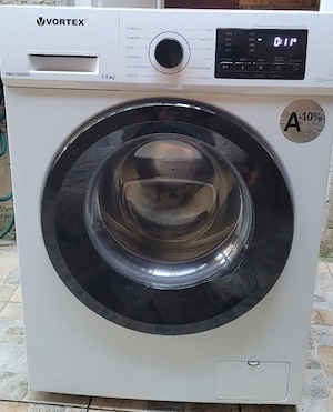 Masina se spalat marca Vortex,  model VMA712D05S