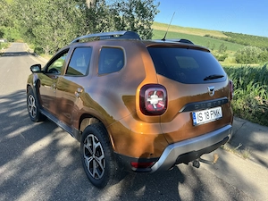 Dacia Duster 1.3 Benzină 4X4 2019 - imagine 4