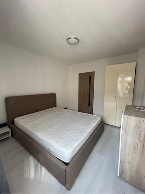 Inchiriez apartamnet 3 camere ultracentral Arad  - imagine 4