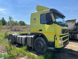 Camion Volvo FM440- cap tractor