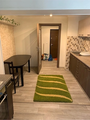 Vand apartament 2 camere - imagine 5