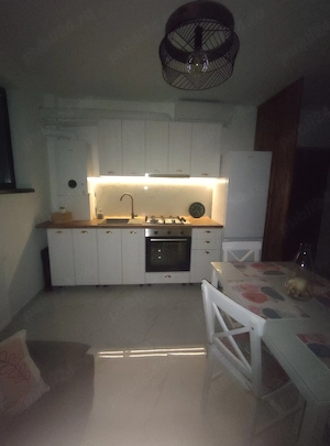 Proprietar vând apartament 3 camere - imagine 5