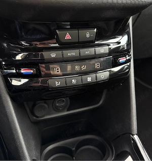 Peugeot 2008 Crossway  1.2 130Cp Pure Tech - imagine 5