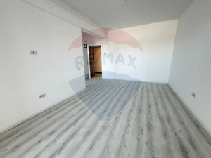 Apartament 2 camere semidecomandat | Parcare inclusă - imagine 4