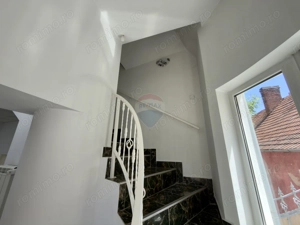 Spațiu Comercial /Clinica | Ultracentral Oradea | Roman Ciorogariu - imagine 14