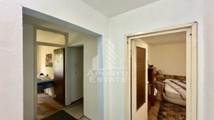 Apartament cu 3 camere, decomandat, etaj intermediar, Aradului - imagine 6