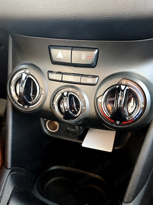 Peugeot 208 1.2 L PureTech Active NEGOCIABIL - imagine 4