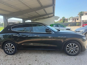 Vând Maserati levante 2018. 250000 Km - imagine 5