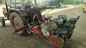 plantator cu dozaj apa