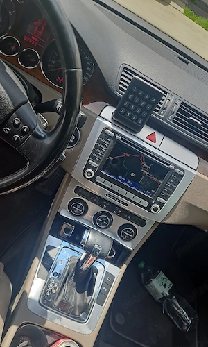 Volkswagen Passat 2.0 Tdi Automata - imagine 4