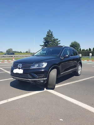 Volkswagen Touareg  - imagine 5