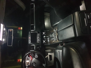 Volkswagen Touareg  - imagine 9