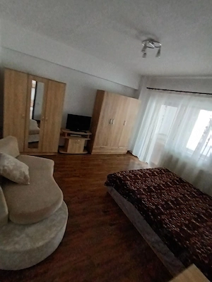 ofer spre inchiiere garsonieră bloc nou - imagine 8