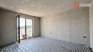 Duplex de vanzare, 4 camere despartit prin camera tehnica - Mosnita - imagine 13