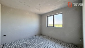 Duplex de vanzare, 4 camere despartit prin camera tehnica - Mosnita - imagine 11
