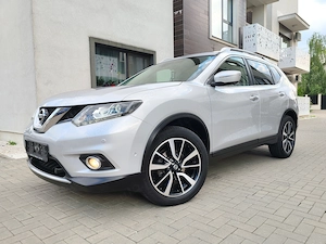 Nissan Xtrail Tekna 4x4 Euro6 DCI Navi Piele Xenon Panoramic Cmr360 KeyLesGo InczScaune Carlig etc !