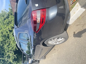 Vând Renault Laguna3 din 2010 - imagine 3