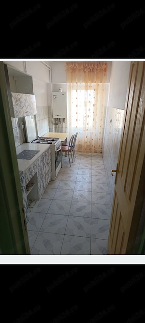 Vind apartament cu o cameră 40 mp et 2 in Turda  - imagine 2