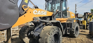 Încărcător frontal Case 721 G - imagine 6