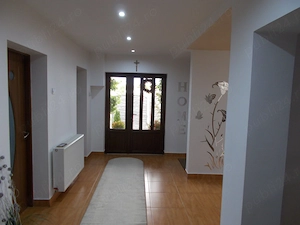 Casa individuala, Sacalaz, vatra satului, P+M+Pod, 6 camere, 295mp util, 690mp teren - imagine 2