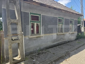 Casa 3 camere + dependinte, 84.50 mp, teren 3900 mp, zona Dumbravioara  - imagine 2