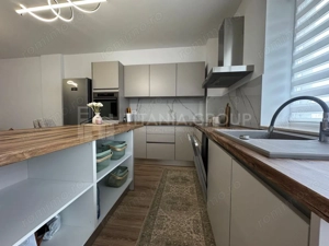 Apartament 2 camere modern, parcare acoperita, short/long term - Ozone Coresi - imagine 4