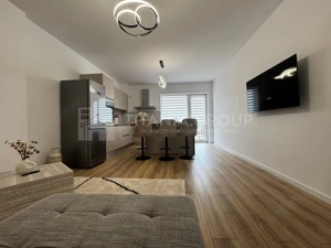Apartament 2 camere modern, parcare acoperita, short/long term - Ozone Coresi - imagine 3