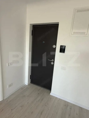 Apartament 2 camere + balcon, zona Tractorul - imagine 6