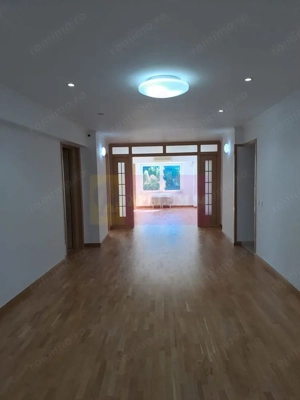 Vanzare apartament 4 camere – Zona Unirii Splai vav Magazinul Unirii