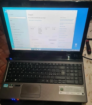 Laptop i5 Acer Aspire SSD 128 Gb 8 Gb baterie NOUĂ placă video 1Gb
