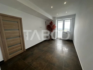 Apartament decomandat 43 mpu 2 camere cu priveliste zona Doamna Stanca