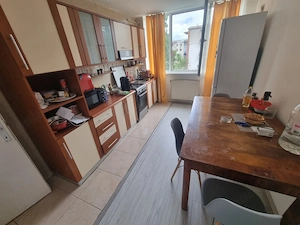 Apartament 4 camere,81 mp+balcon 6 mp,Deva-zona Gojdu - imagine 2